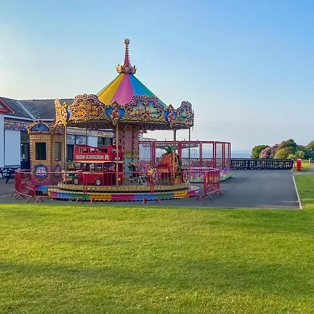 The Guards Quarters - Uk47594 Силлот