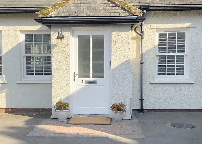 The Guards Quarters - Uk47594 *